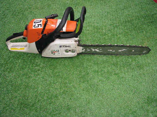 Chainsaw, Stihl MS 271 16" 821 - Gemmens Hardware Store